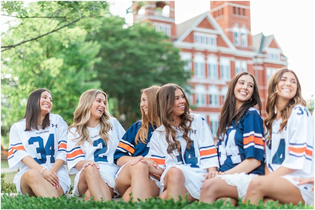 auburn university grad photographer group session samford hall lawn